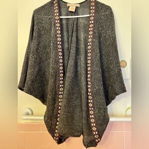 Flying Tomato Shrug 